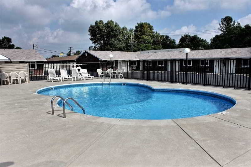 Castle Inn & Suites Niagara Falls Bagian luar foto